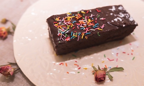 Chocolate cake “Plombir”