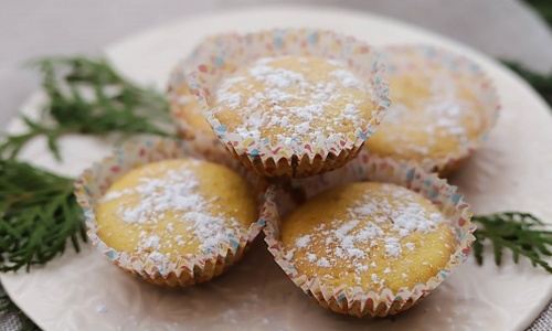 Orange muffins